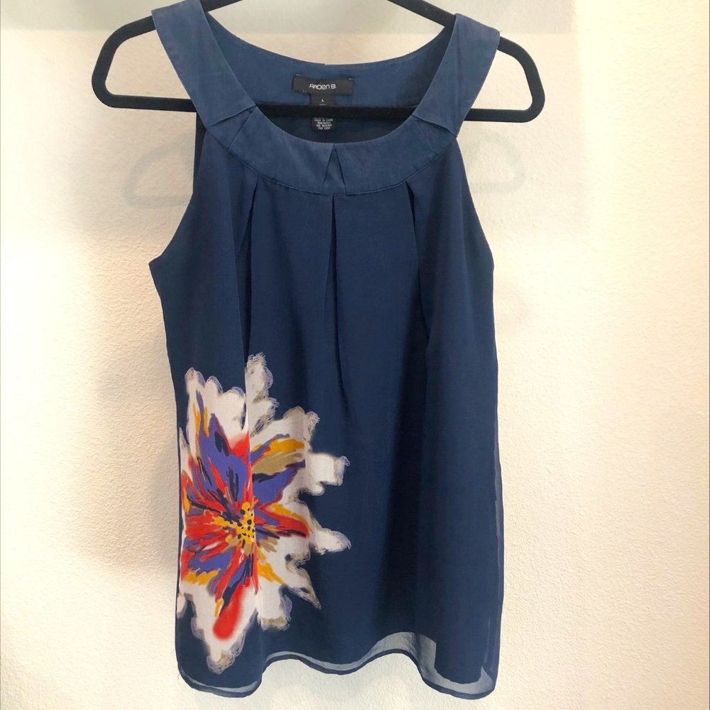 Blue Arden B blouse with flower detail